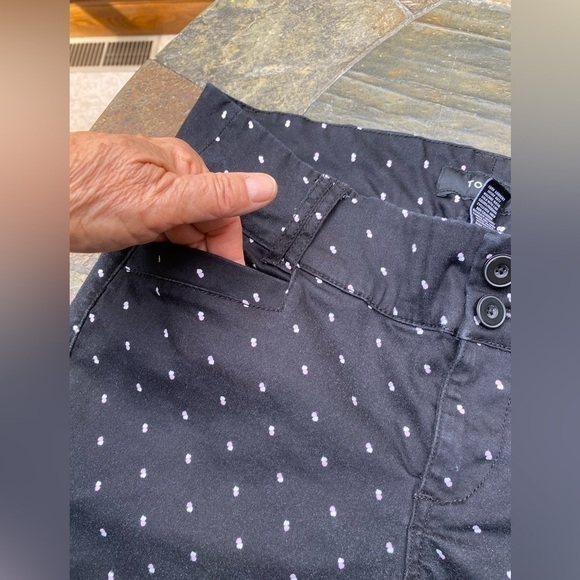 Torrid Black Shorts Size 10 - Picture 5 of 9